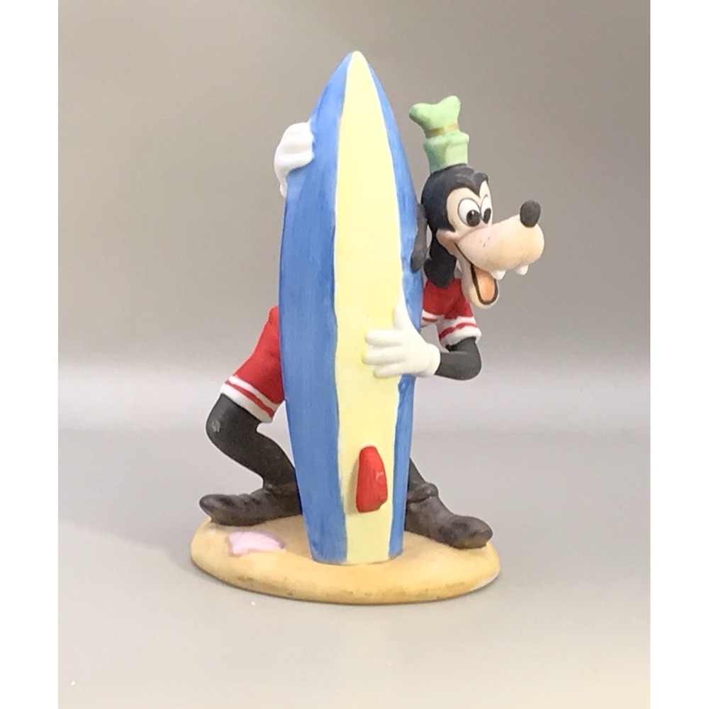 VTG Walt Disney‎ Productions Goofy Hawaiian Holiday Surfer Figurine 1970'sTaiwan